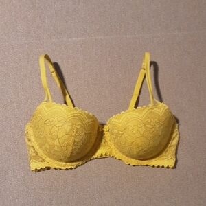 Gilligan & O'Malley Sunny Lace Bra Size 34C. Push Up